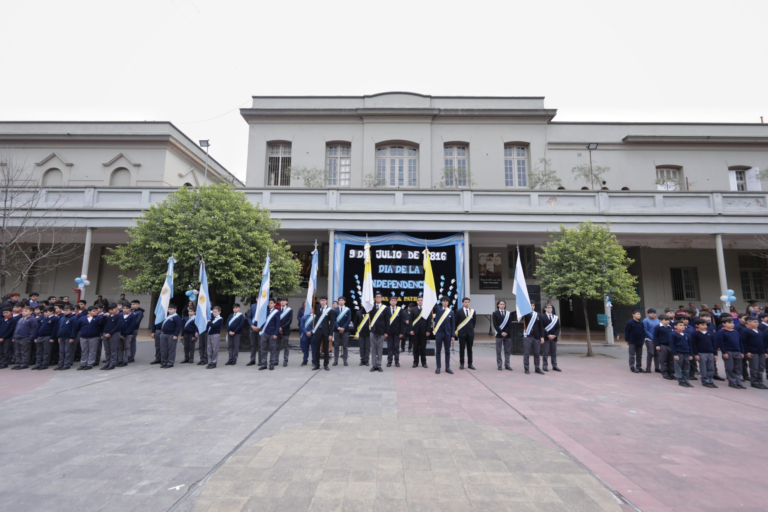 tulioPatio_primaria